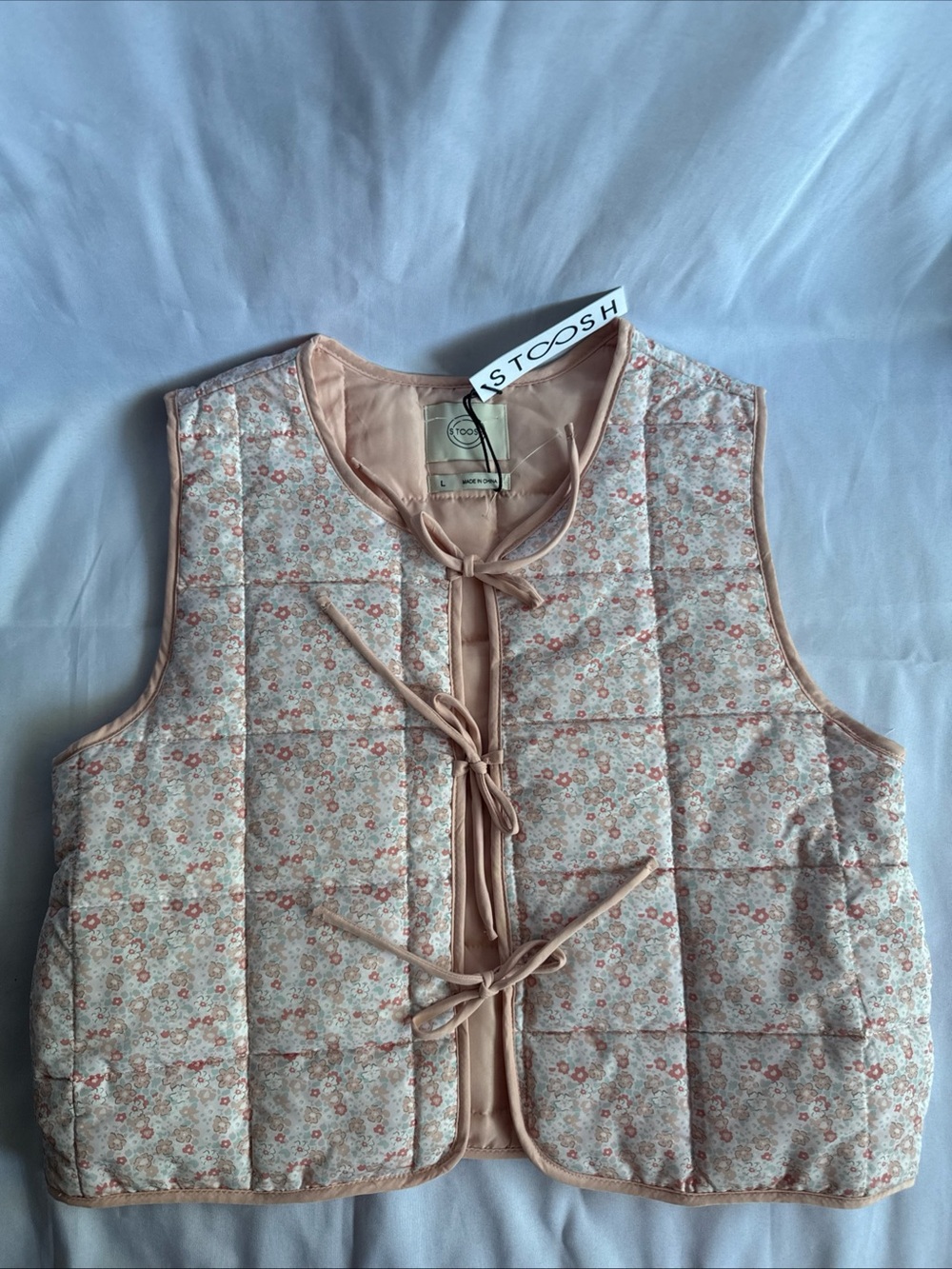 Stops Quilted Floral Vest Pink Tie Front Size L NWT